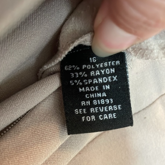 Comfort and style Misses 16 no-waistband pants with stretch, side zipper - Picture 5 of 10